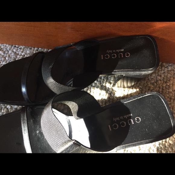 SOLD Gucci authentic sandals size 9 1/2 mint! - Picture 3 of 8